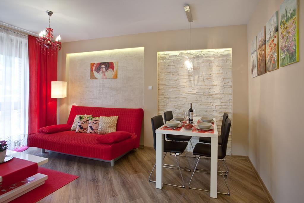 クリニツァ・ズドルイApartament Szmaragdowyアパートメント エクステリア 写真