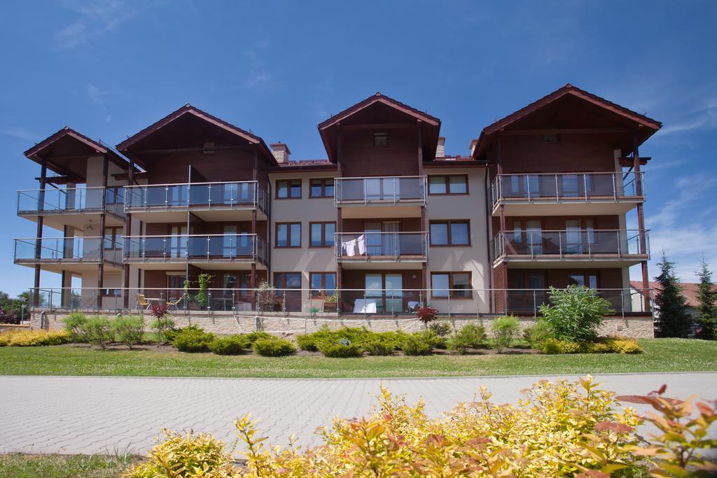 クリニツァ・ズドルイApartament Szmaragdowyアパートメント エクステリア 写真
