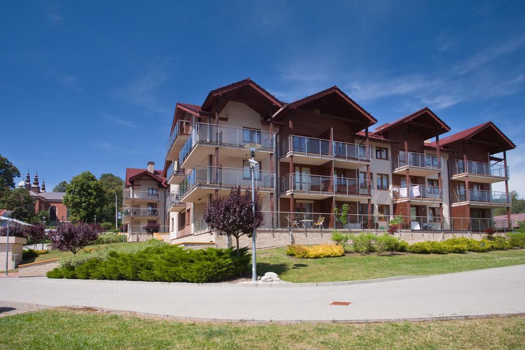 クリニツァ・ズドルイApartament Szmaragdowyアパートメント エクステリア 写真
