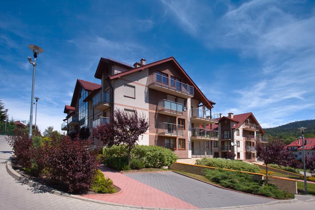クリニツァ・ズドルイApartament Szmaragdowyアパートメント エクステリア 写真