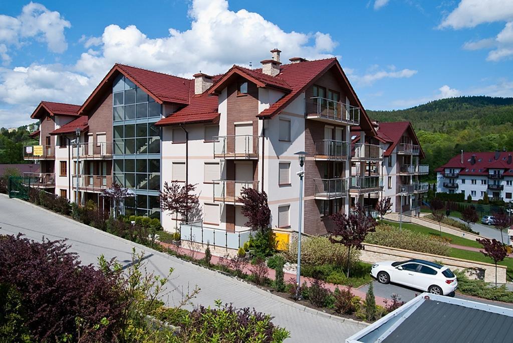 クリニツァ・ズドルイApartament Szmaragdowyアパートメント エクステリア 写真